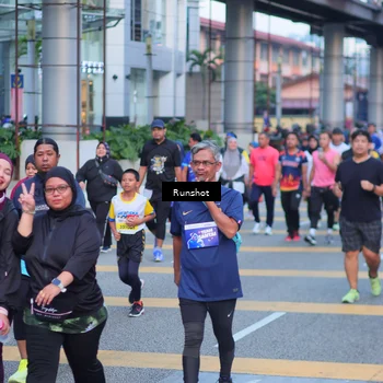 Runner Photo 5023286