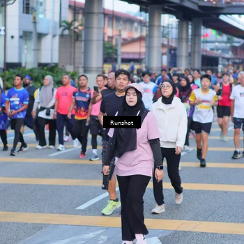Runner Photo 5023300