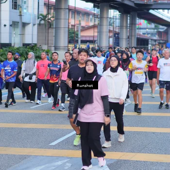 Runner Photo 5023303