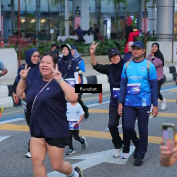 Runner Photo 5023372