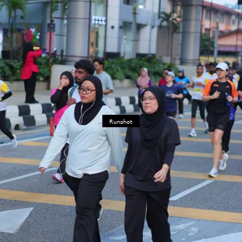 Runner Photo 5023402