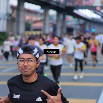 Runner Photo 5023460