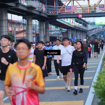 Runner Photo 5023496