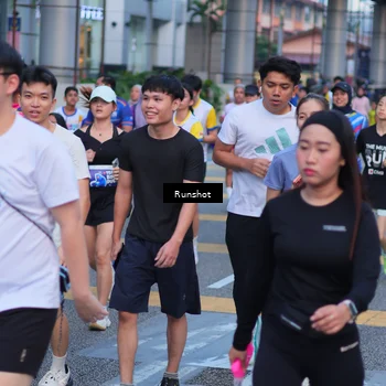 Runner Photo 5023536