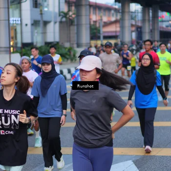 Runner Photo 5023558