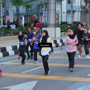 Runner Photo 5023600