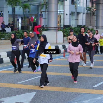 Runner Photo 5023602