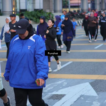 Runner Photo 5023669
