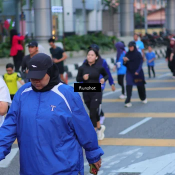 Runner Photo 5023674