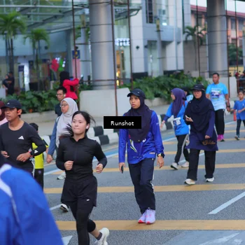 Runner Photo 5023687