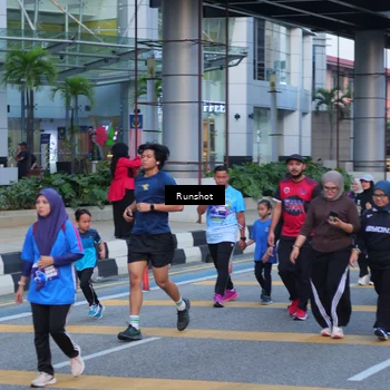 Runner Photo 5023699
