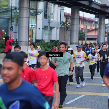 Runner Photo 5023902