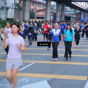 Runner Photo 5023945