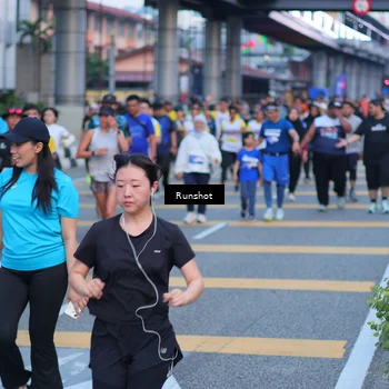 Runner Photo 5024005