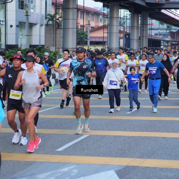 Runner Photo 5024016