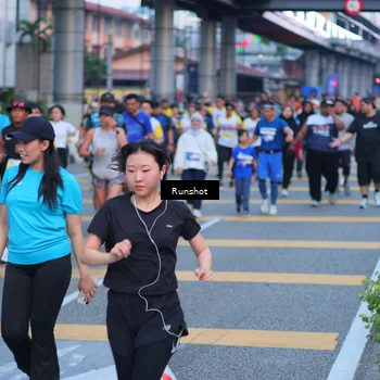 Runner Photo 5024018
