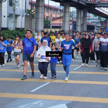 Runner Photo 5024046