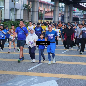 Runner Photo 5024052