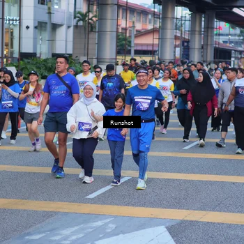 Runner Photo 5024053