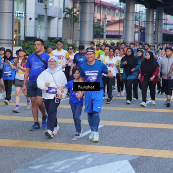 Runner Photo 5024060