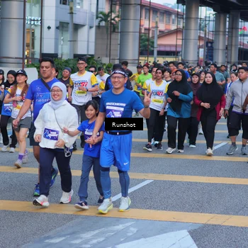 Runner Photo 5024065