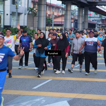 Runner Photo 5024087