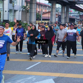 Runner Photo 5024090
