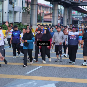 Runner Photo 5024093
