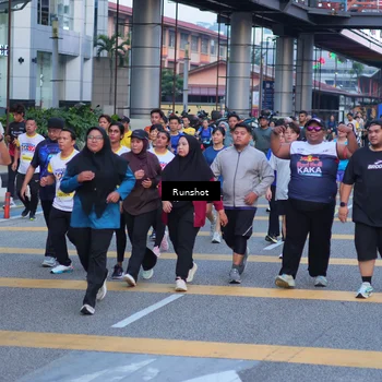 Runner Photo 5024099