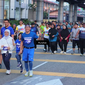 Runner Photo 5024109