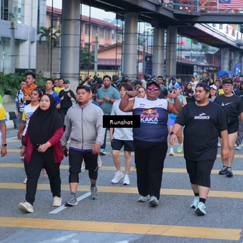 Runner Photo 5024121