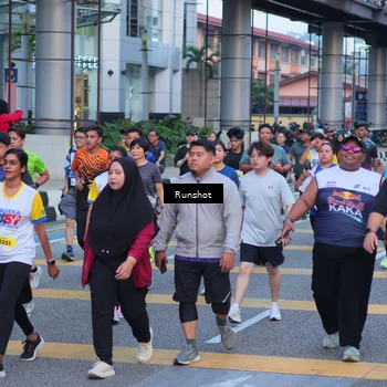 Runner Photo 5024135