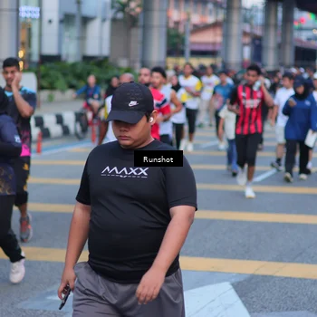 Runner Photo 5024155