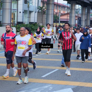 Runner Photo 5024159