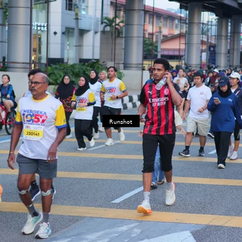 Runner Photo 5024166