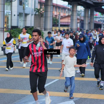 Runner Photo 5024173