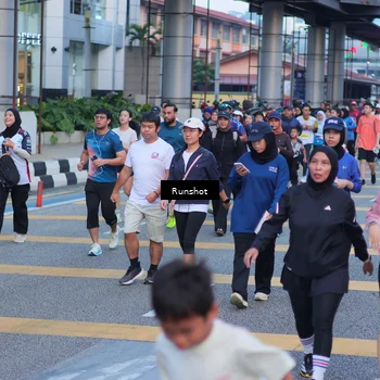 Runner Photo 5024189