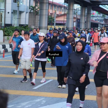 Runner Photo 5024195