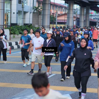 Runner Photo 5024198