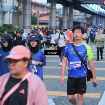 Runner Photo 5024215