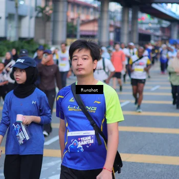 Runner Photo 5024223