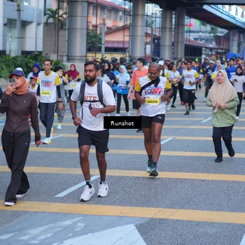 Runner Photo 5024236