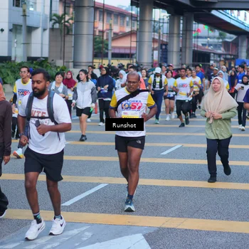 Runner Photo 5024239