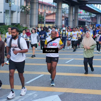 Runner Photo 5024242