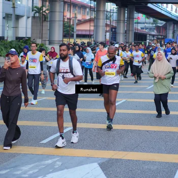 Runner Photo 5024250