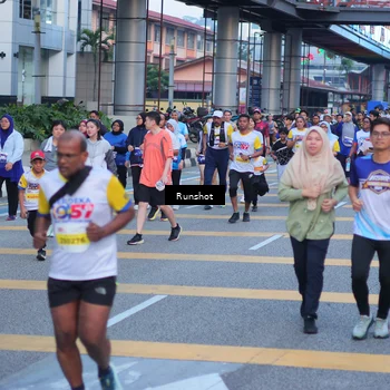 Runner Photo 5024252
