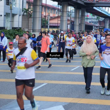 Runner Photo 5024254