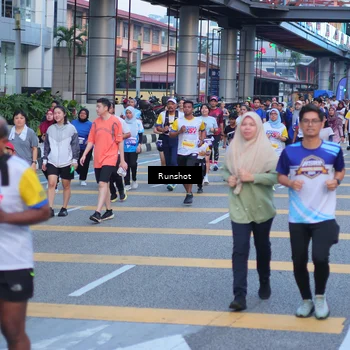 Runner Photo 5024256