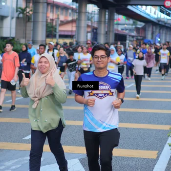 Runner Photo 5024259