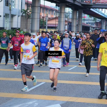 Runner Photo 5024323